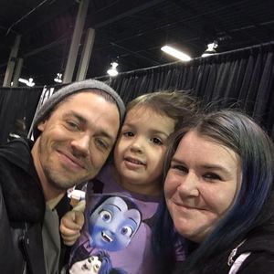 Meet your Posher, Mj